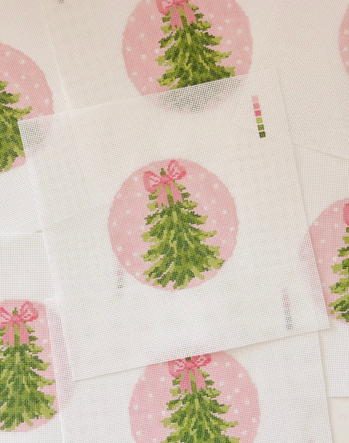 Bow Christmas Tree - Cotswold Co Designs