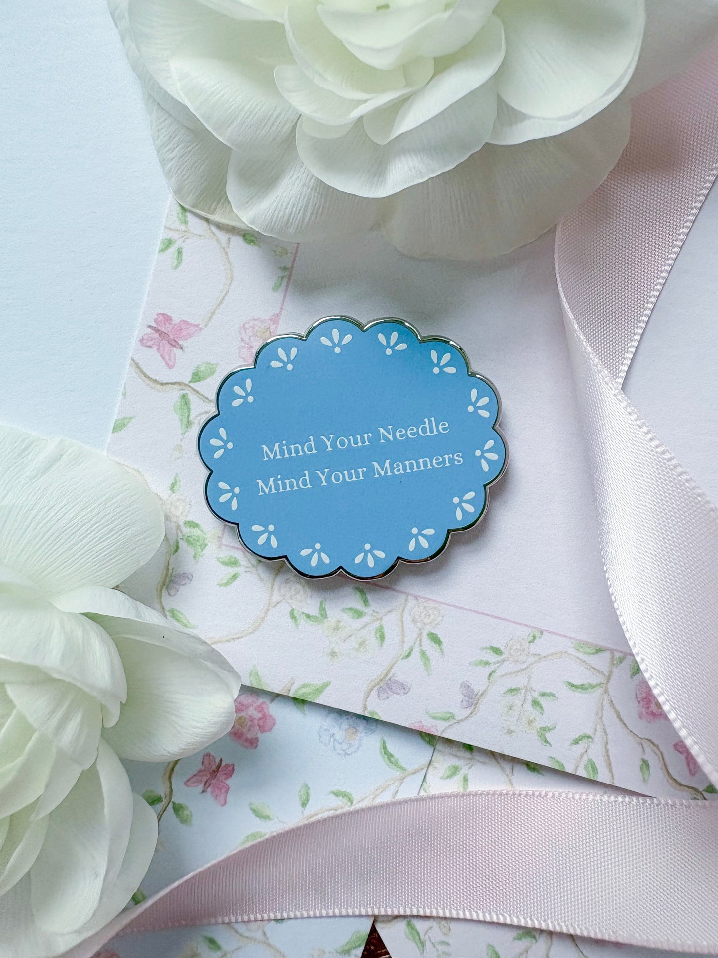 Mind Your Needle, Mind Your Manners Needleminder- Heirloom Blue