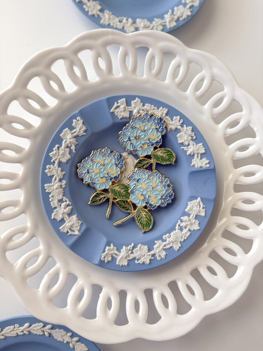 Hydrangea Needleminder